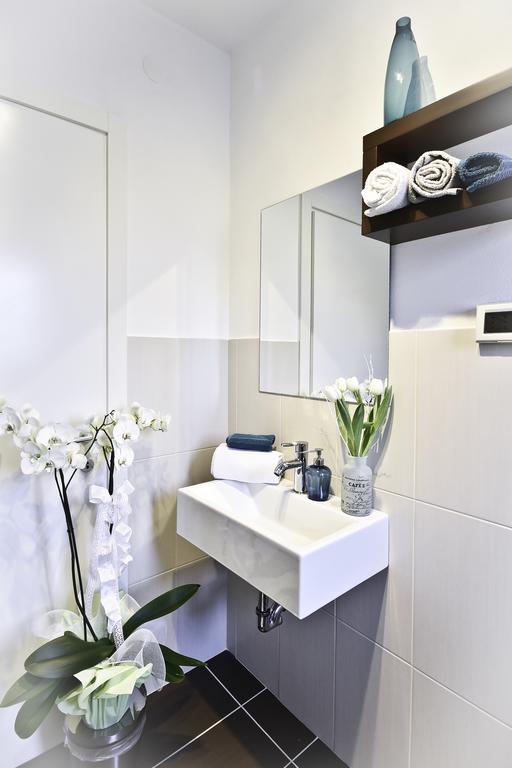 دوبروفو B&B Calligaris المظهر الخارجي الصورة